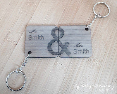 Personalised Mr & Mrs Wedding Engraved Keyring Set Gift Present Solid walnut