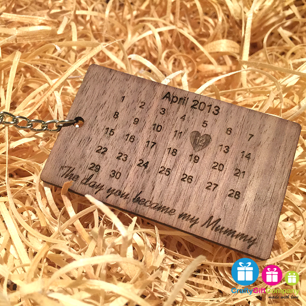 Personalised Wooden Calendar Keyring for Fathers Day Gift Mothers Day 5th Anniversary